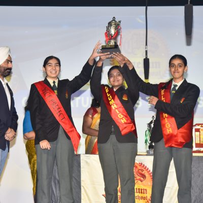 3174 _ ANNUAL DAY 24 25 STD 8 TO 12